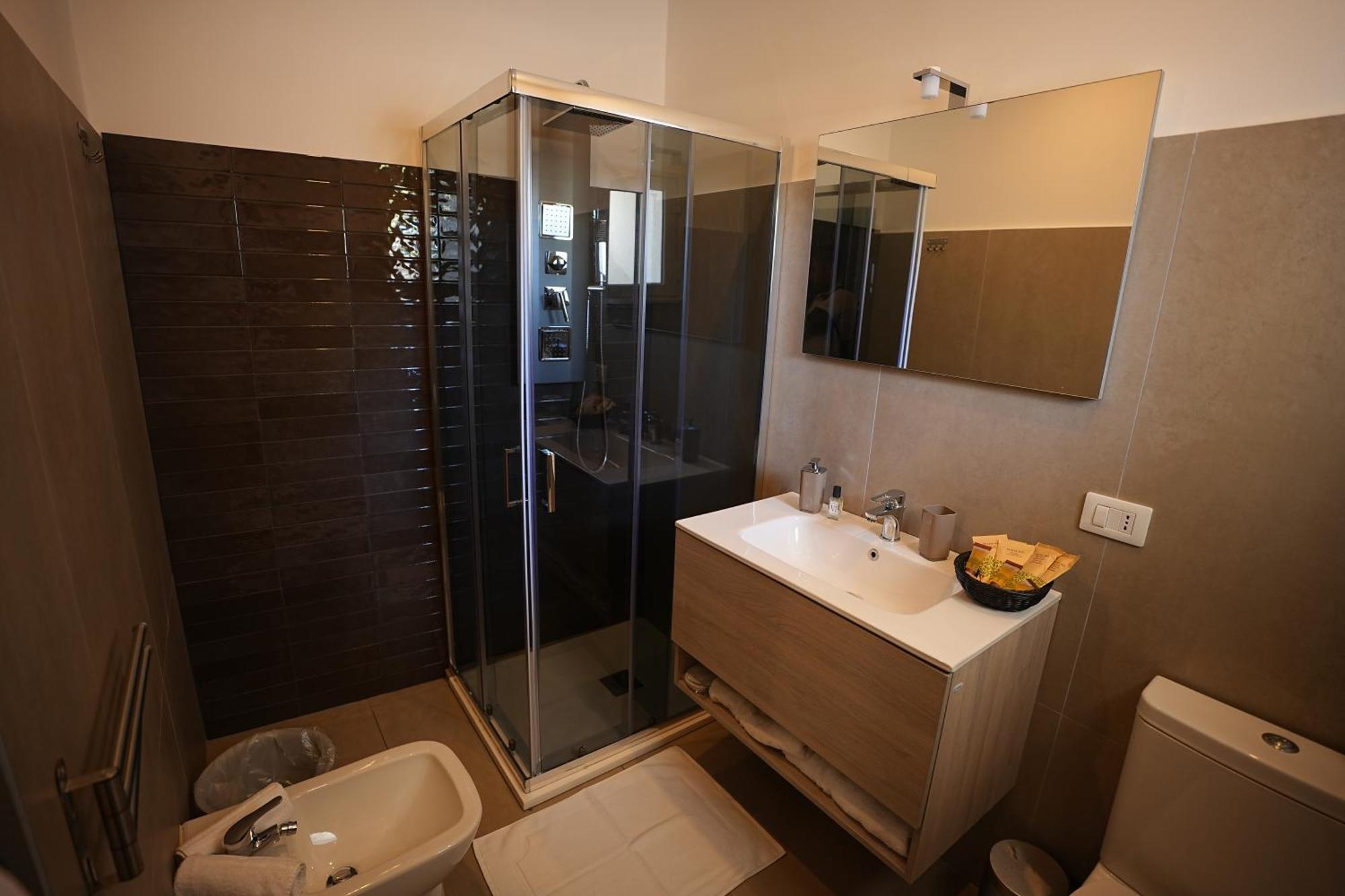 B&B Suites&Rooms Piazza Dei Martiri Catania Eksteriør billede